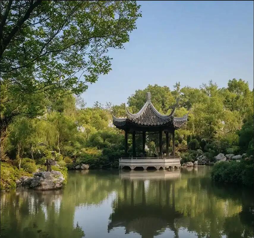 重庆忆山餐饮有限公司